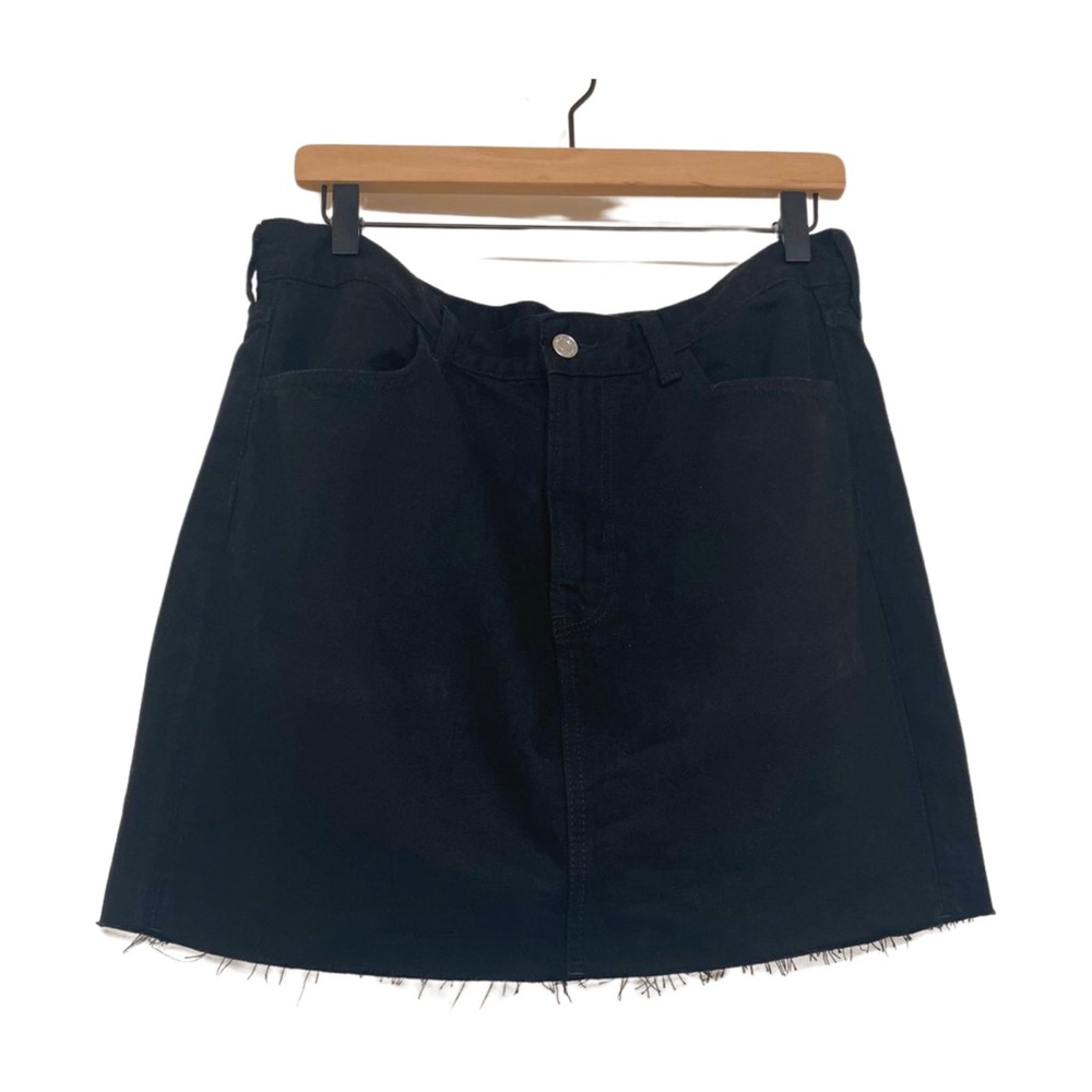 H&M Black Mini Denim Skirt